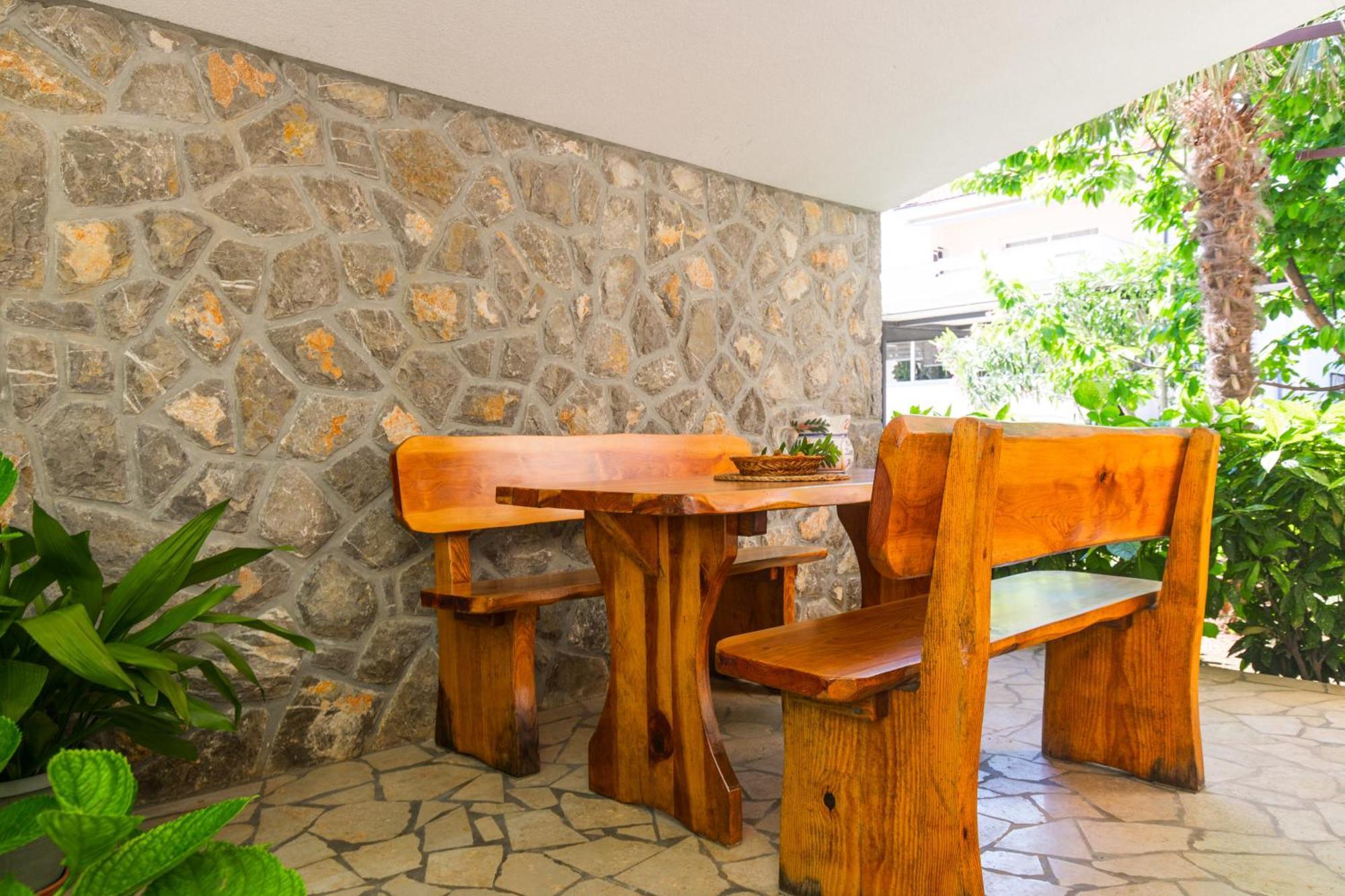 Apartmani Pina Крк Экстерьер фото