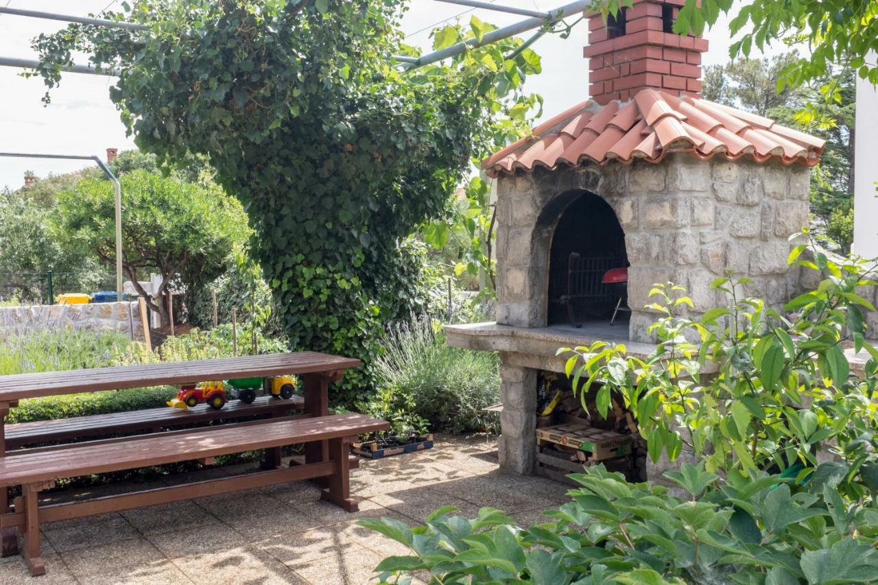 Apartmani Pina Крк Экстерьер фото