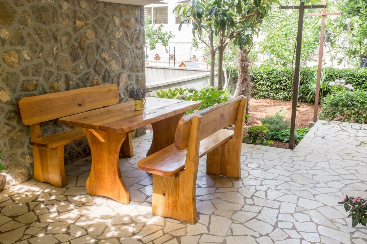 Apartmani Pina Крк Экстерьер фото